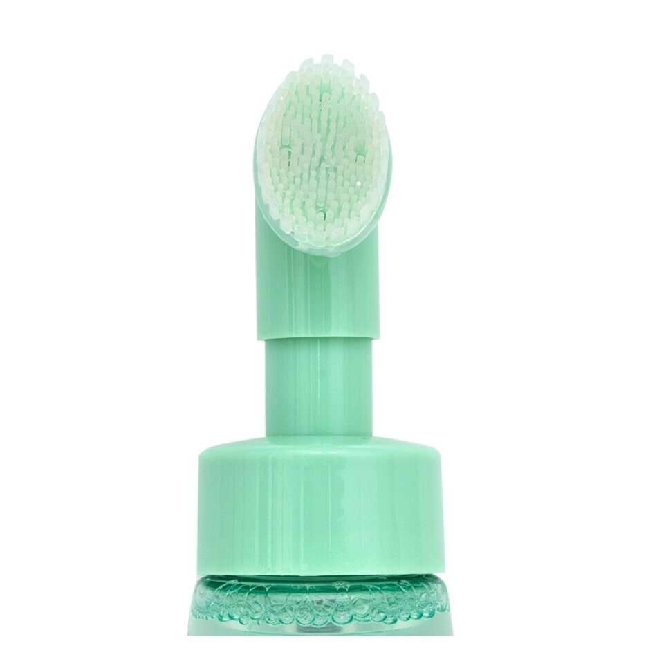 IDC Skin Solution pleťová čistící pěna s aloe vera 240 ml