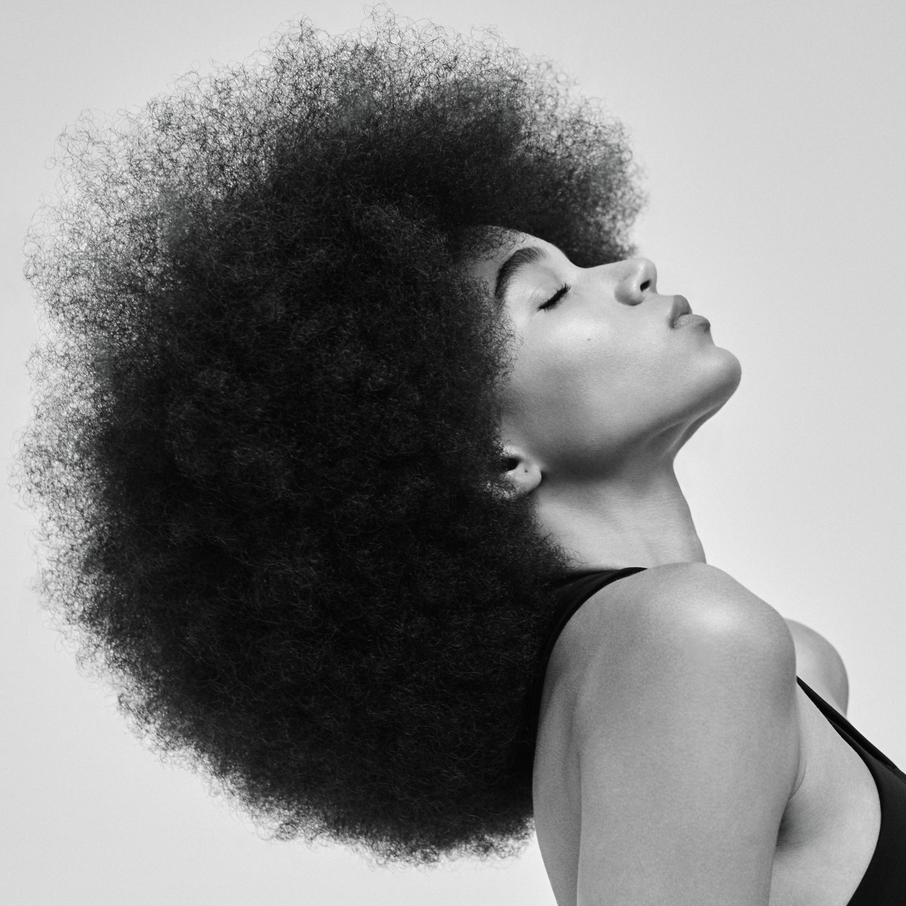 Medavita Idol Curly Glow pěnový loknovač pro vlnité vlasy 200 ml