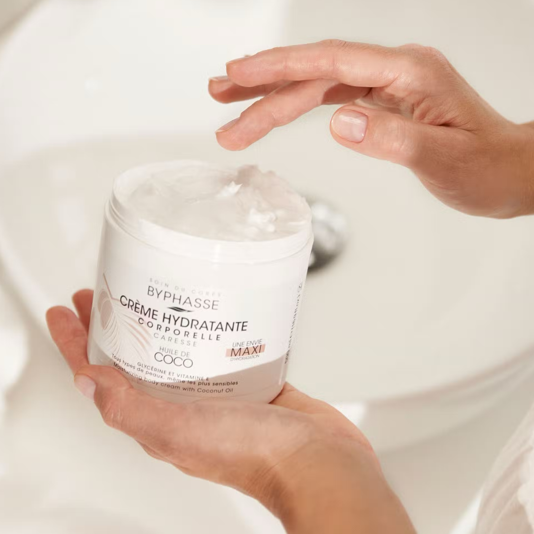 Byphasse hydratační tělový krém s kokosovým olejem 500 ml