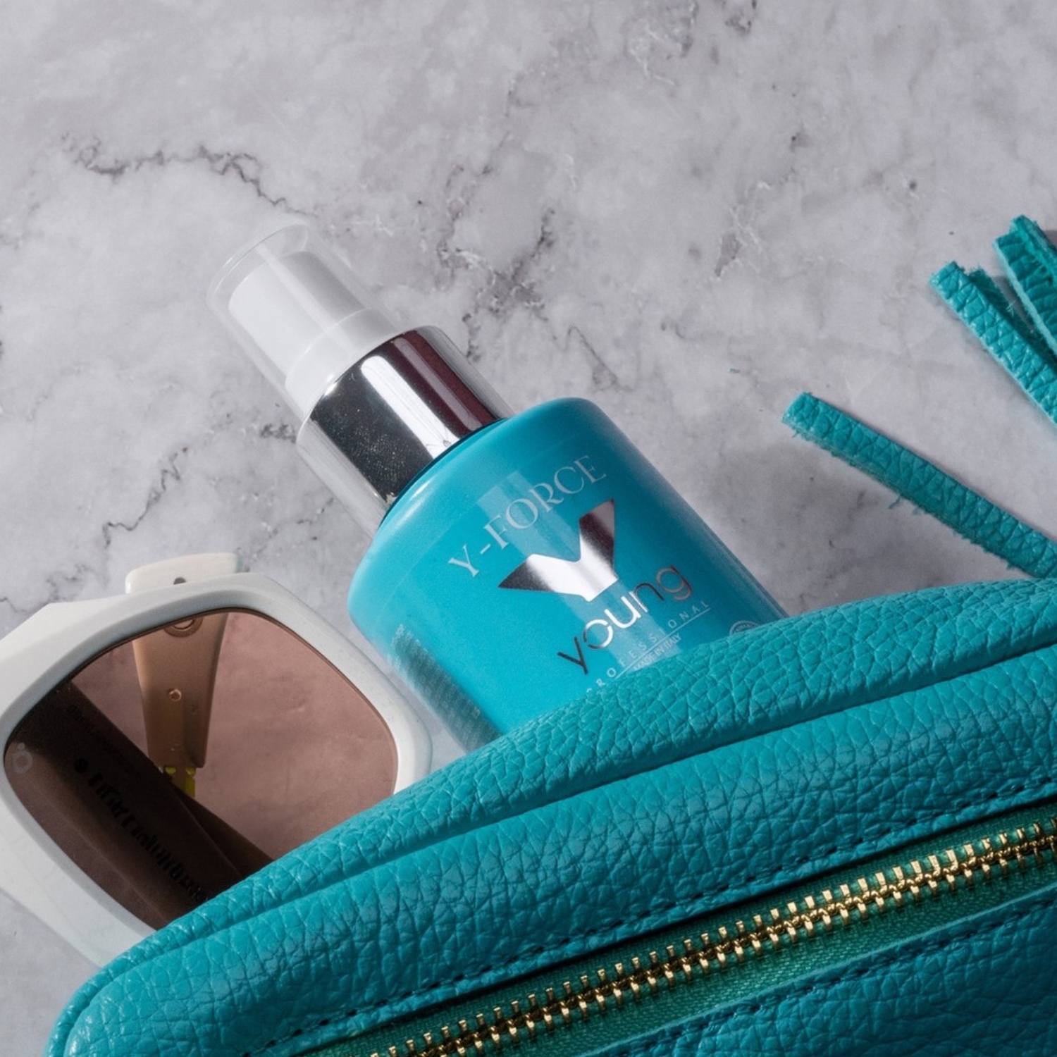 Young Y-FORCE Instant regenerační anti-age sprej na vlasy 150 ml