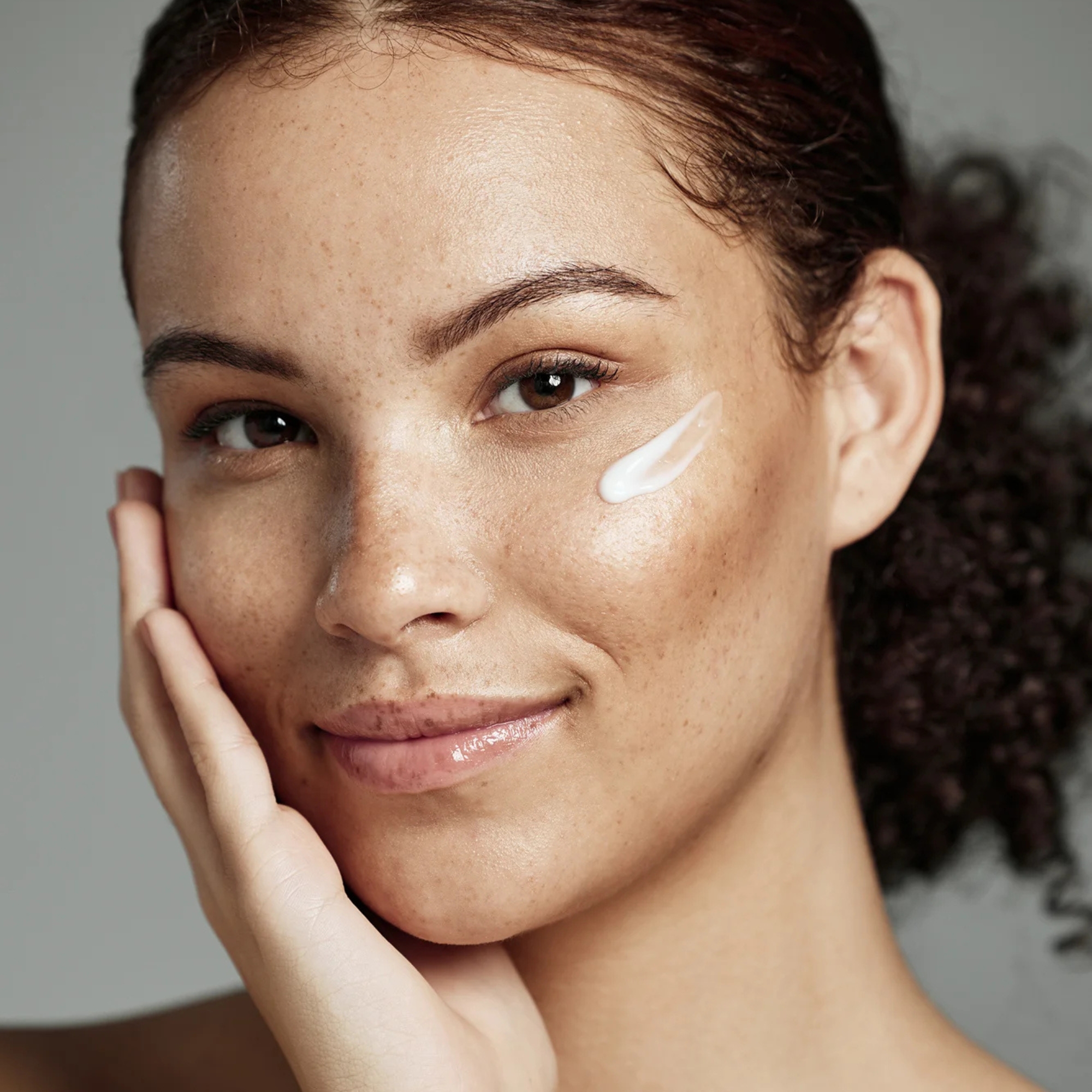 Byotea RadianC revitalizační sérum na obličej 50 ml