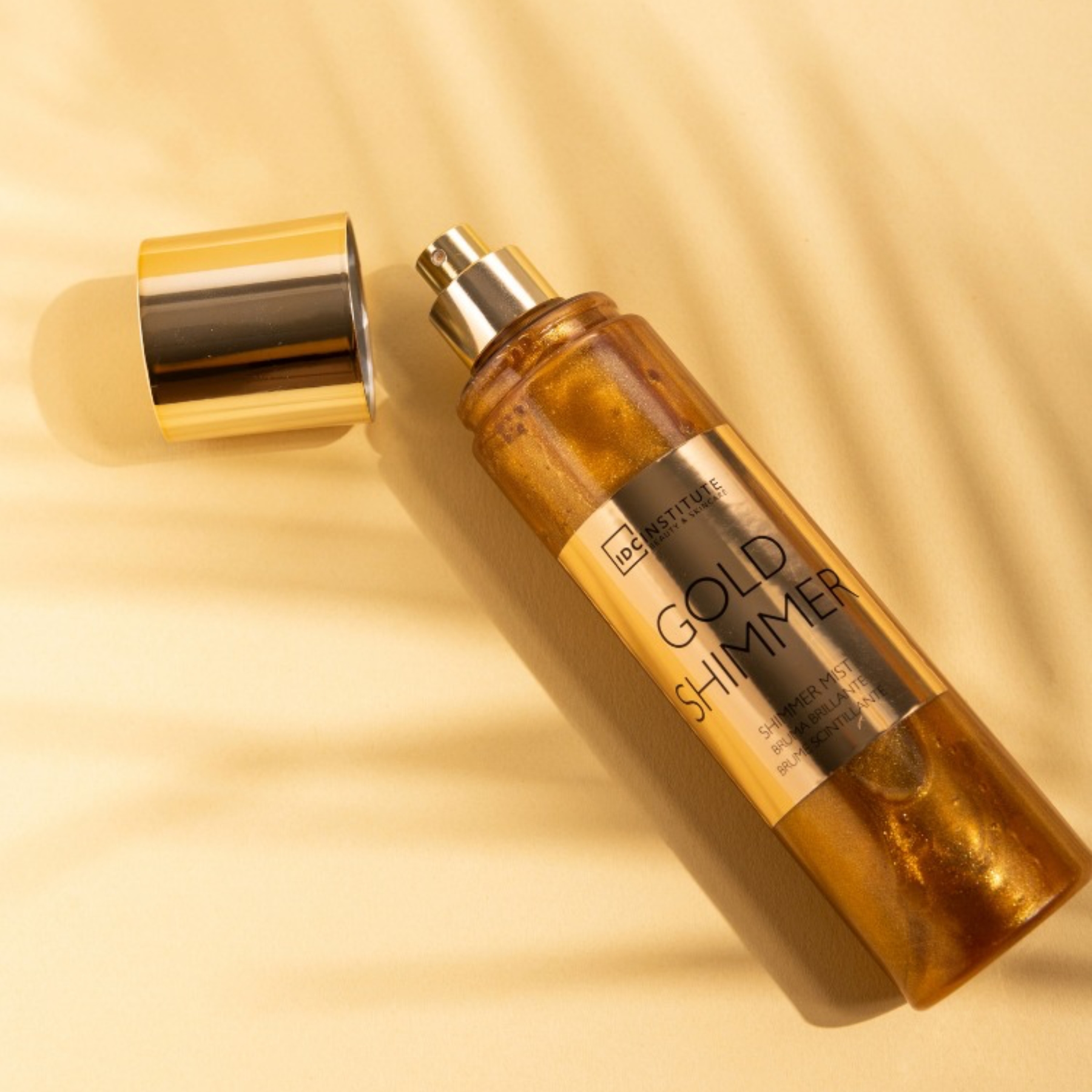 IDC Gold Shimmer rozjasňující tělová mlha se zlatým třpytem 150 ml