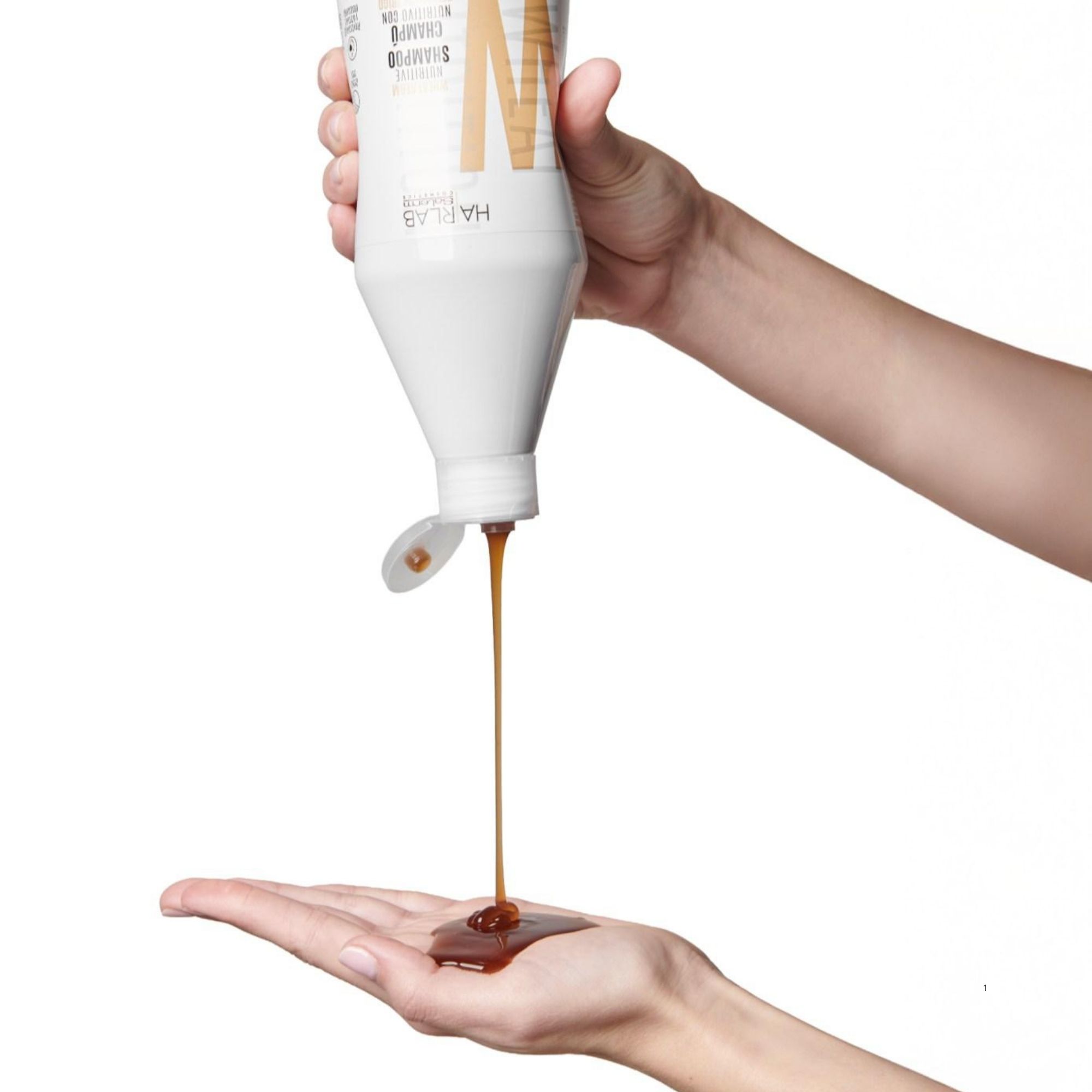 Salerm WHEAT NUTRITION vyživující šampon pro suché vlasy 600 ml