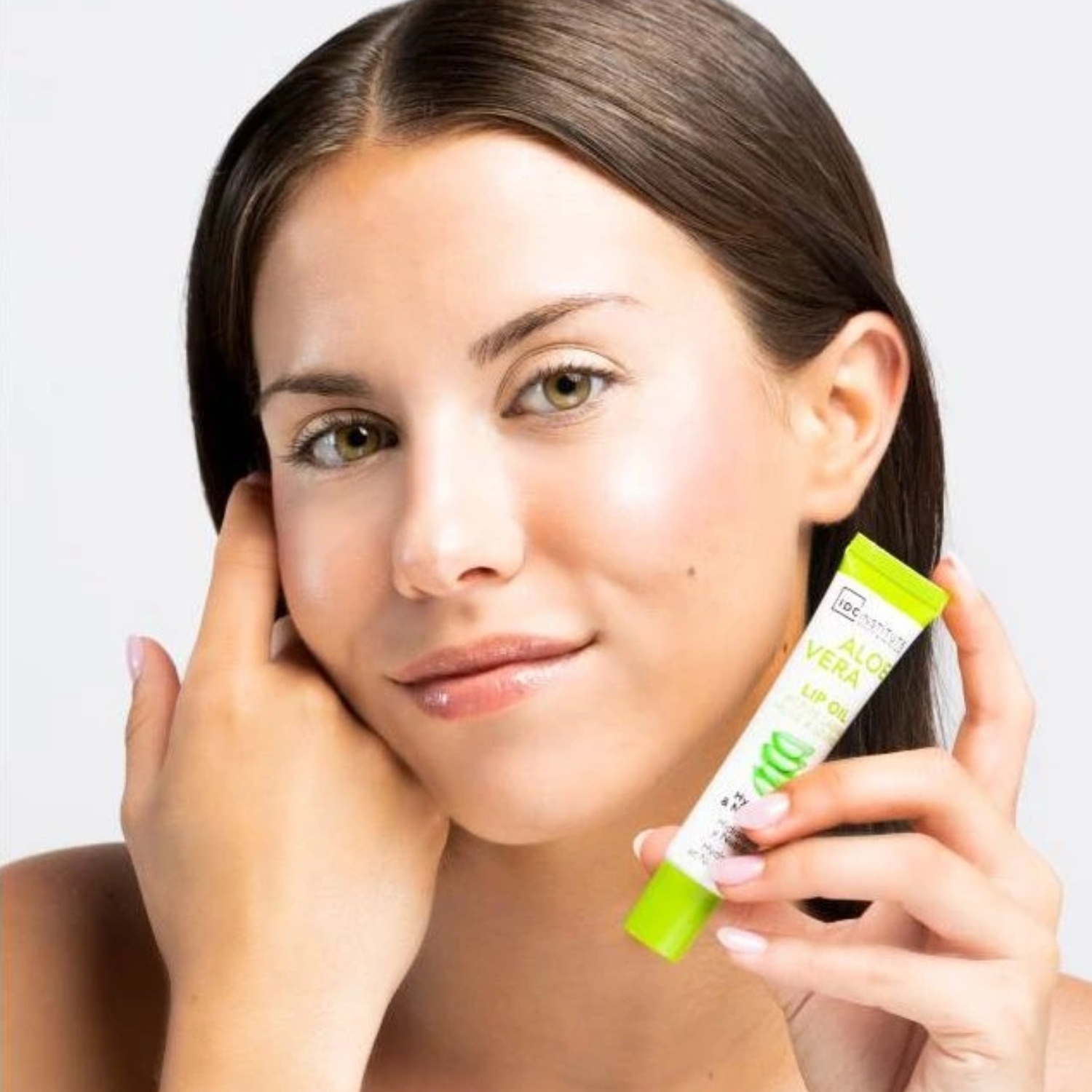 IDC Aloe Vera Lip Oil olej na rty 17 ml