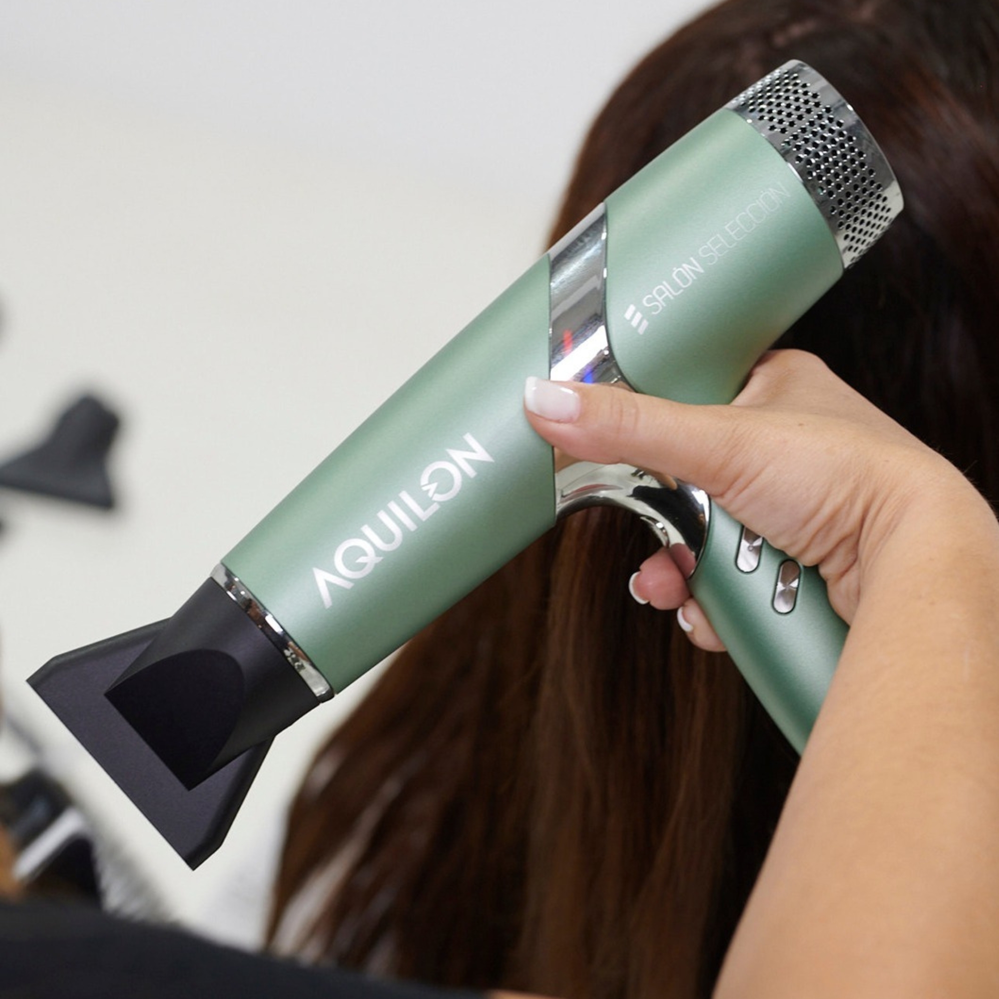 Salerm AQUILON profesionální fén na vlasy